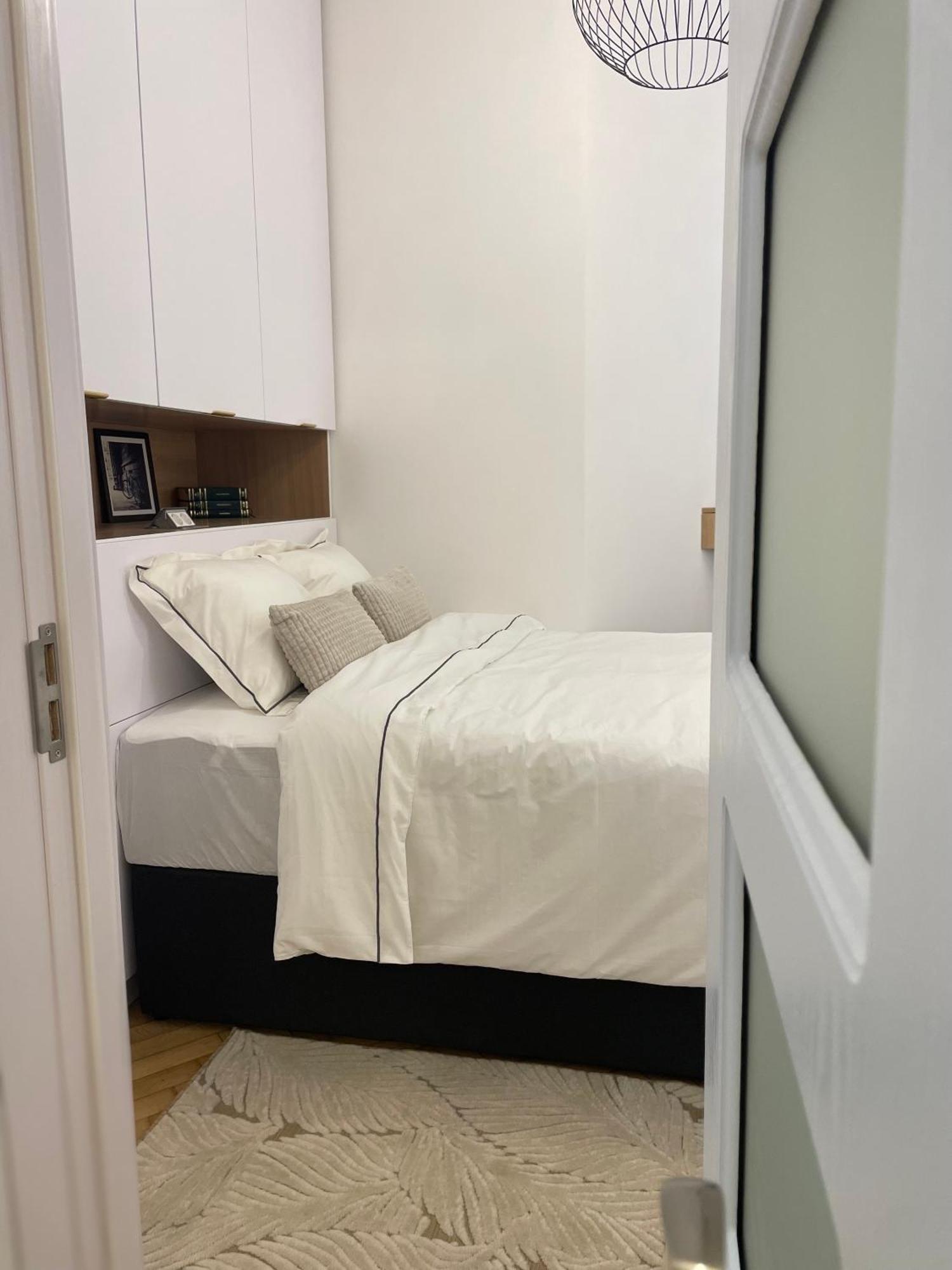 Apartmán Studio Alice Romana Square Bukurešť Exteriér fotografie